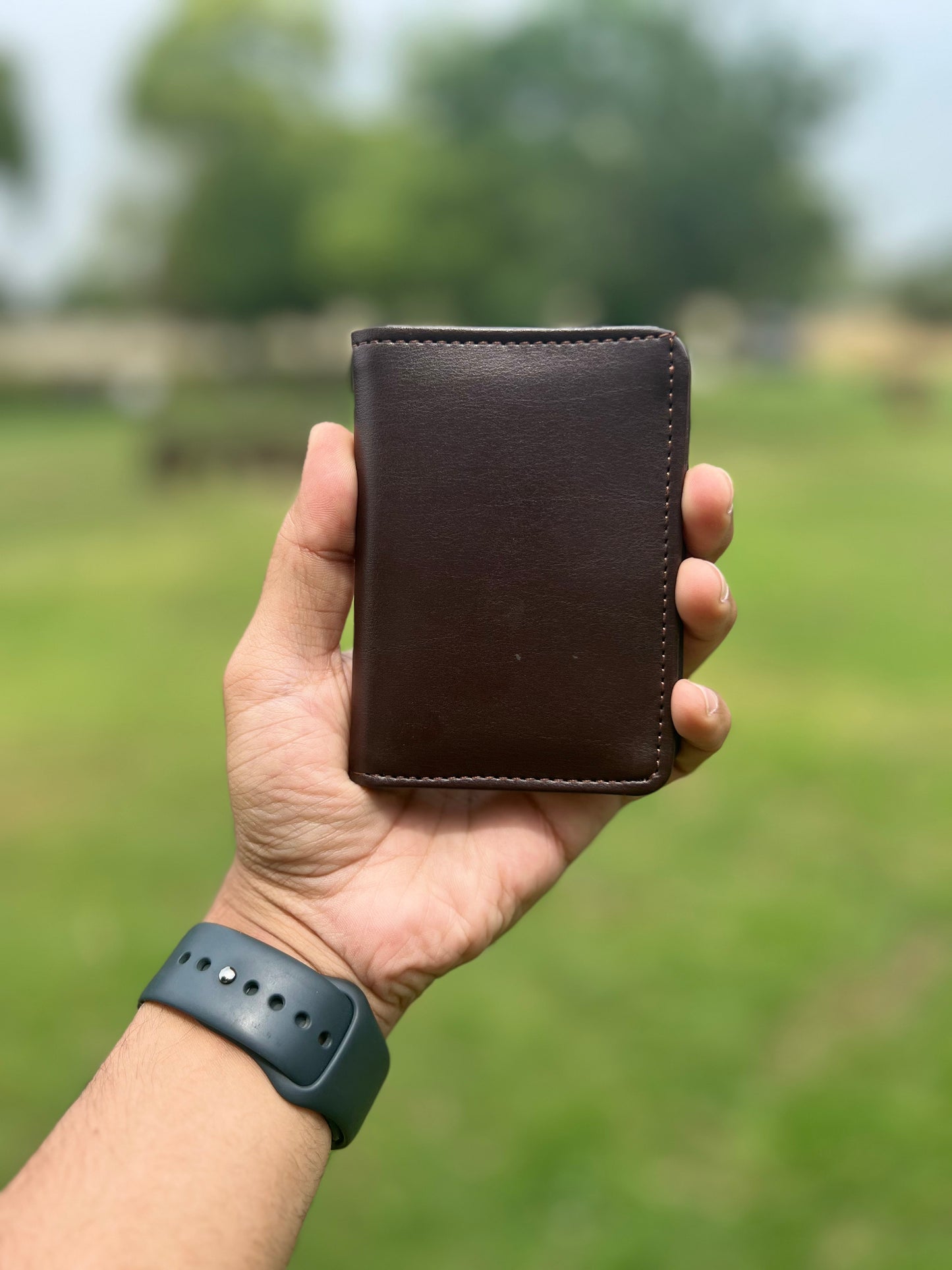 Smart Wallet for Men & Women